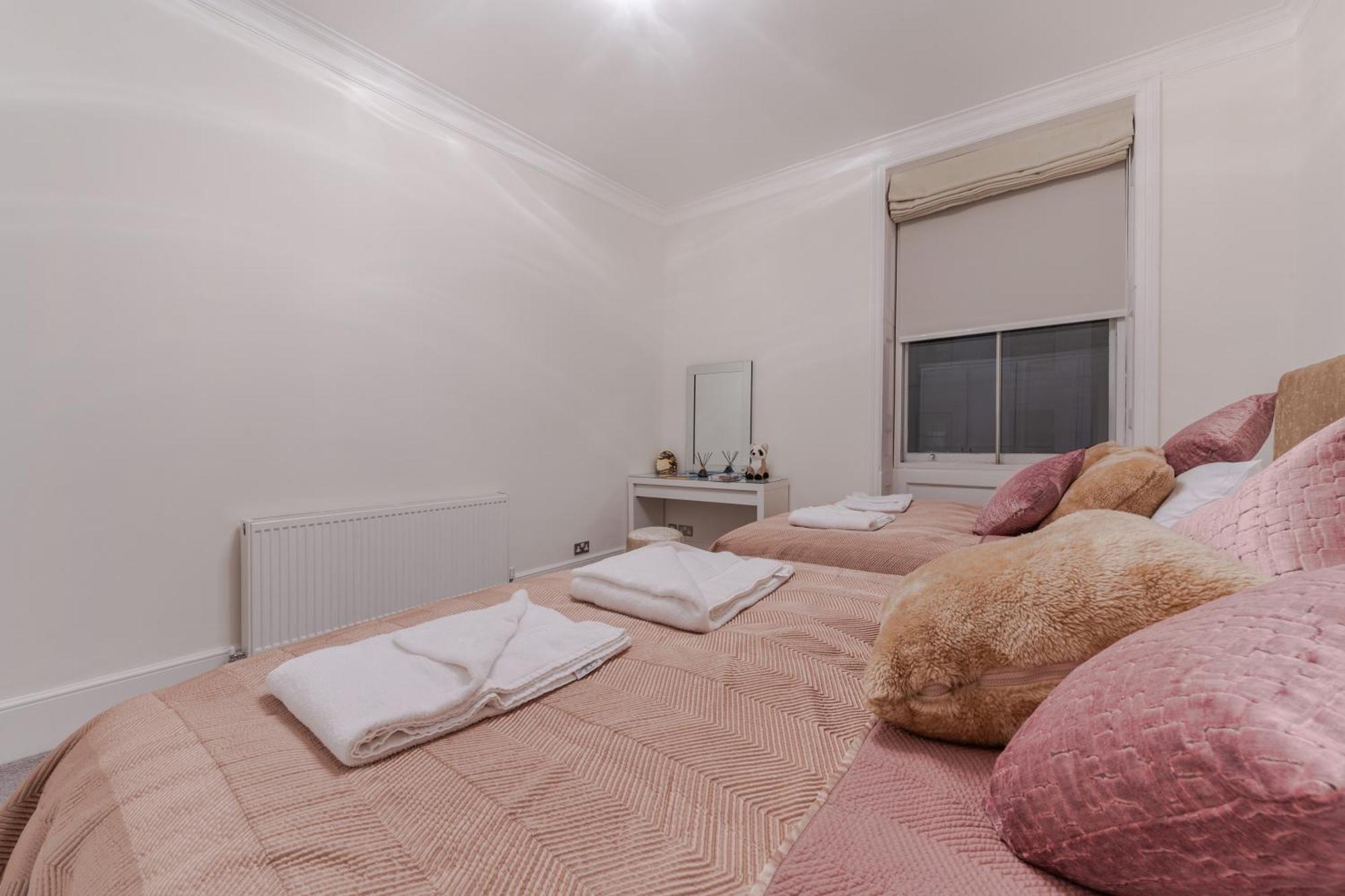 5H Modern Elegance 1-Bedroom City Living In London Eksteriør billede